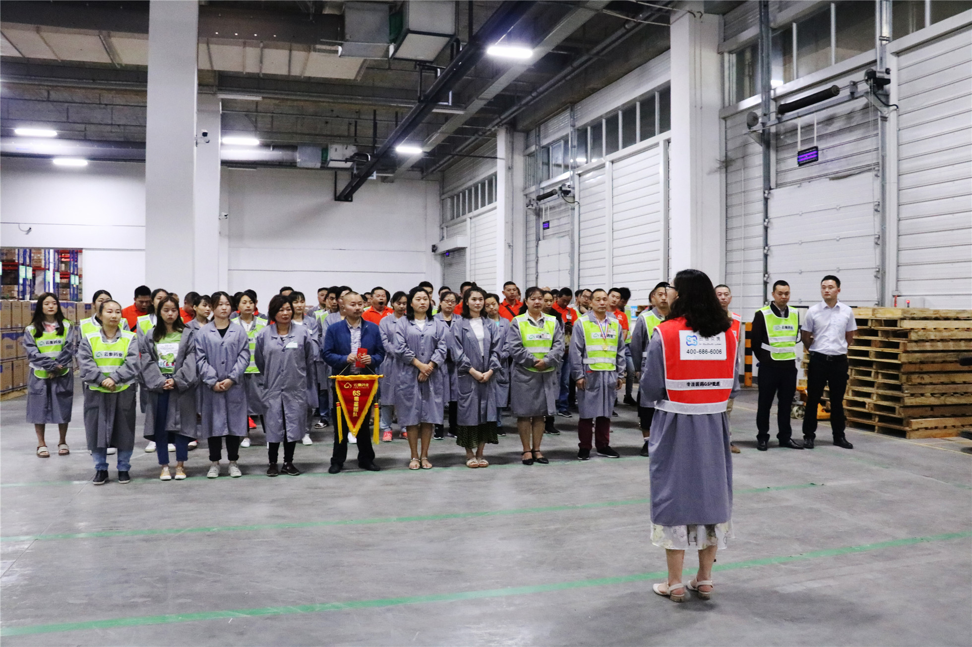 6S，，，，，我们在行动！2019年第二季度优秀员工和“6S明星团队”出