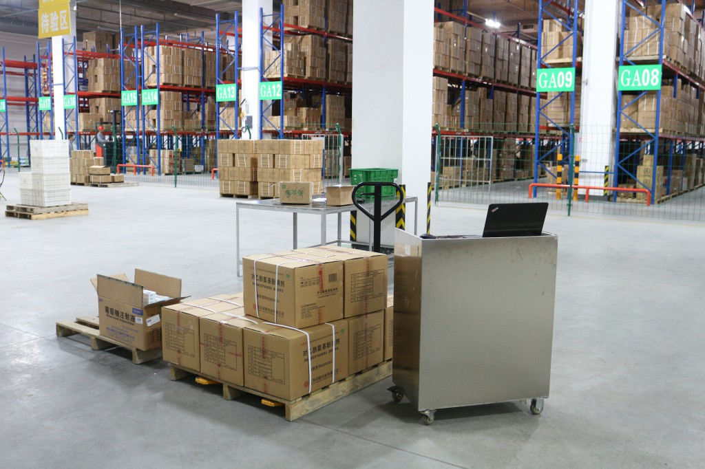 移动验收操作台